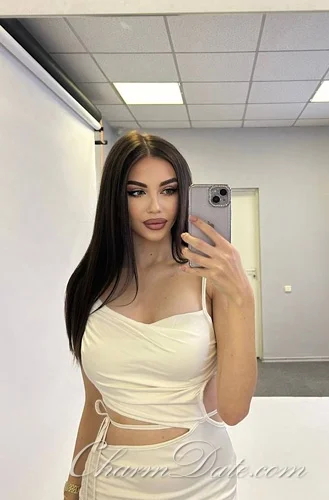 Anastasia, 24
