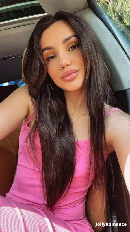 Kateryna, 30