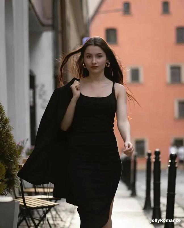 Alisa, 25