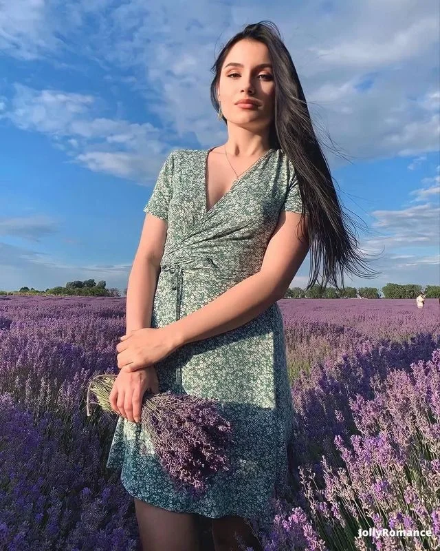 Alisa, 25